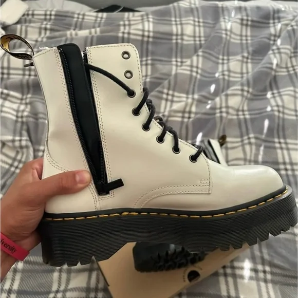 Dr. Martens Jadon Platform Men’s Size 11 - Picture 5 of 10